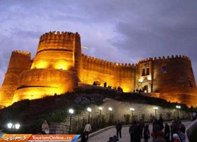 حدود 13 هزار توریست از قلعه تاریخی فلک الافلاک بازدید کردند